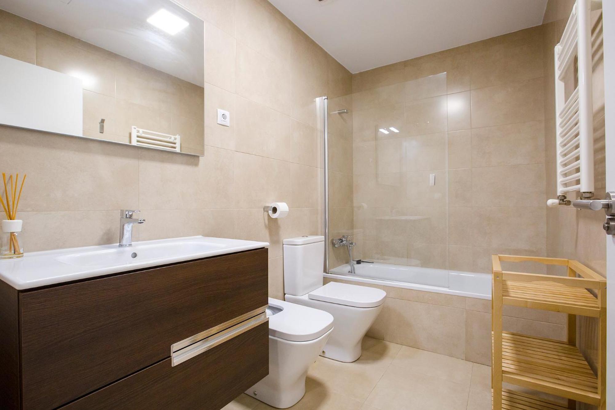 Telmo Nuevo Apartamento & Parking En Bilbaozorroza Ngoại thất bức ảnh